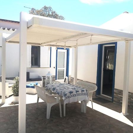 Villa La Casa Del Melograno à Solanas  Extérieur photo